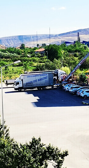 Asansörlü nakliyat aracımız